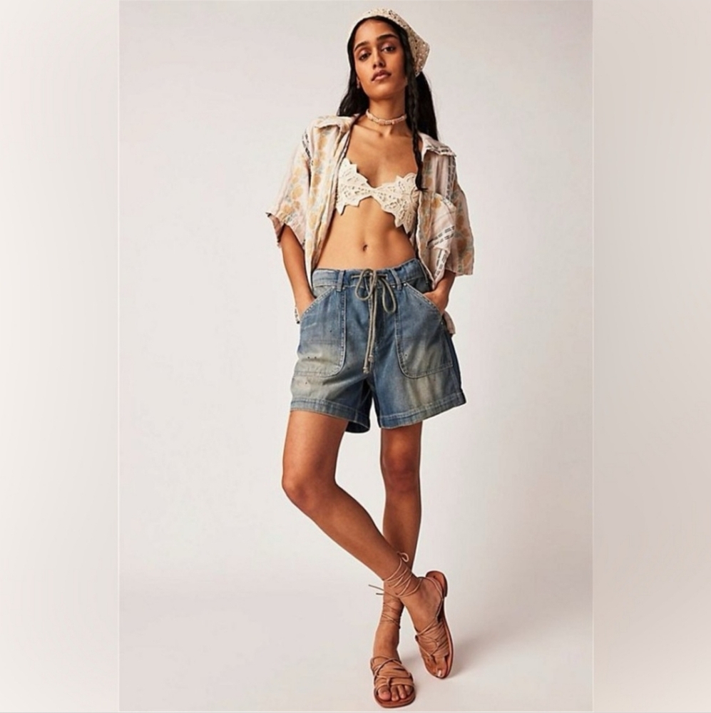 *NEW* We The Free Second Chances low slung pull on short Size XS